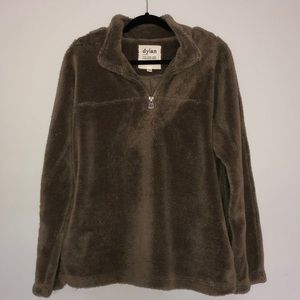 Dylan by True Grit size L Sherpa Pullover